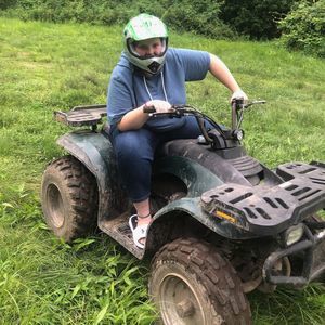 Meet your Posher, Hailey